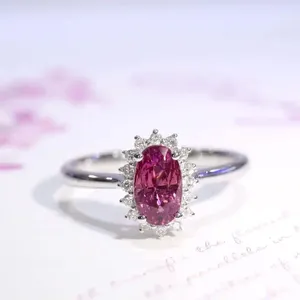 Pierścienie klastra SFL2023 Solidny prawdziwy 18K Gold Natural Pink Sapphire 1.03CT PADPARADSCHA Kamienie Diamonds Stones Fine Jewelry