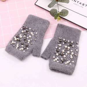 Fingerless Handskar mode Pearl Half Finger Fingerless Mantens For Women Warm Moft Plush Short Fingerless Wrist Gloves Winter Warm Casual Glove 231121