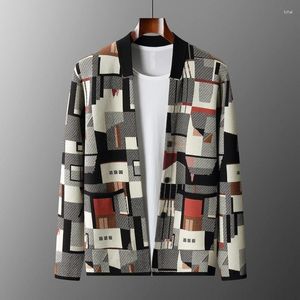 Maglioni da uomo Giacche da uomo a righe geometriche vintage 2023 Moda primaverile Colletto allentato Cappotti Capispalla Inverno Manica lunga da uomo Cardigan