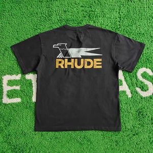 デザイナーファッション衣類 Tシャツ Tシャツ小さなトレンディなブランド Rhude フロントバックメイド古いエンブレムエレベーションピュアコットンルーズサマーメンズ新しい Tシャツヒップホップストリートトップス