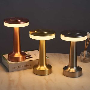 Touch Sensor LED Retro Table for Restaurant Coffee Bedroom decoração noite luz recarregável Lâmpadas de leitura sem fio AA230421