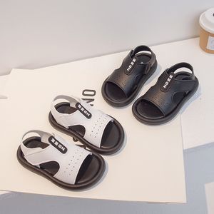 Sandálias de verão preto menino esporte sandálias infantis de fundo macio não deslizamento de dedão bege menina sapatos de praia casual calçados calçados g04112 230421