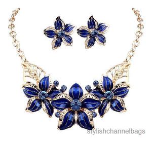 Other Jewelry Sets Hot Seling 18K Gold Crystal Flower Jewelry Sets Fashion Necklace and Earring Set for Women