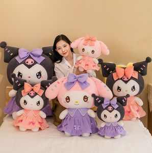 Śliczne różowe sukienki Melody Plush Toys Dolls Schamed Anime Birthday Prezenty domowe sypialnia dekoracja