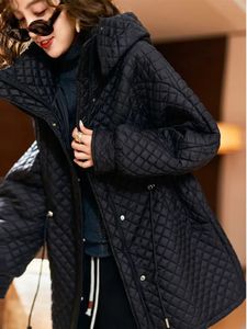 Women's Down Parkas Black Winter Jacket Women 2023 Demiseason for Clothe Short Coat Hooded Warm Top Quilted Coats Female 231120