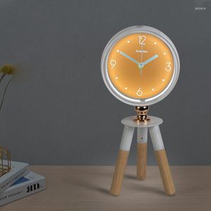 Table Clocks Intelligent Touch Dimming With Lamp Metal Desk Clock Modern Style Fashionable Creative Home Decoration Tabletop ClockZD306