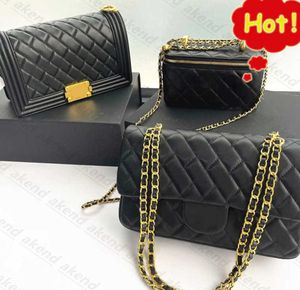 luxury designer lambskin Handbag wholesale Shouler Bag classic Shoulder Bags Genuine Leather totes Fashion handbags retro cosmetic Travelling wallets Chans