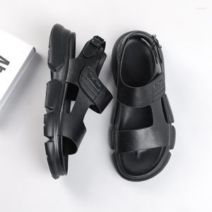 Sandals Summer Men's 2023 Fashion Buckle Beach Shoes Thick Sole Outdoor Men Leather Sandal Male