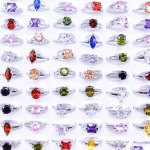 Pierścienie BK Wholesale 50pcs Colorf Crystal for Women Fashion Zircon Rhinestone Anniversary Charms Party Gift Biżuteria lo dhgarden dhl9z