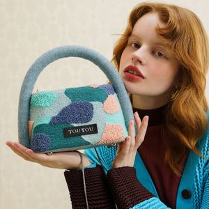 Evening Bags TOUTOU Original Design Mini Handbag Retro Hand-painted Graphic Fluffy Bag Autumn Winter Bag with Chain Shoulder Strap 231121