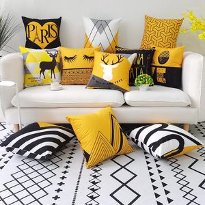 Kuddefodral 45x45 cm gul geometrisk kudde Custom Patchwork Polyester Cushion Cover Black Alphabet Letter Sofa Midje kast