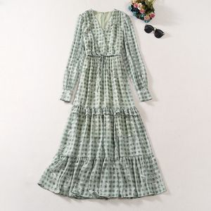 2024 Весеннее зеленое платье с V-образным вырезом и длинными рукавами, длинное женское платье больших размеров, дизайнерские платья макси с принтом, женские 11203