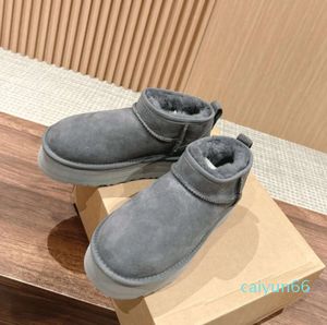 Tasarımcı Kadınlar Ultra Mini Önyükleme Platformu Botlar Slipper Noel Moda Sıcak Erkekler Gerçek Deri Sıcak Ayak Bileği Kürk Pattik Hardal Tohum Terlik