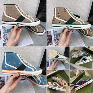 Guucci Casual Shoes Luxurys But Canvas Buty Buty Sneakers Designerowie Tennis Beige Blue Mased Jacquard Ace Guma Sole Vintage 1977