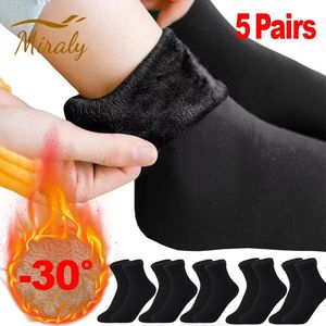 Skarpetki Hosiery 5pairs Winter Gtraten Gruste Krótkie kobiety termiczne kaszmirowe wełniane śnieg aksamitne buty domowe w kalcynach mejr 231120