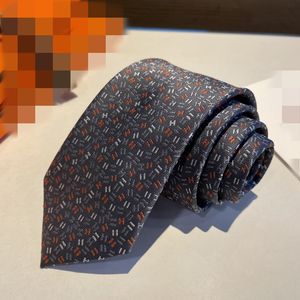 2024 New Men Ties Fashion Silk Tie 100 ٪ Designer Necktie Jacquard الكلاسيكية المنسوجة المصنوعة يدويًا للرجال الزفاف غير الرسمي والرقبة التجارية مع الصندوق الأصلي