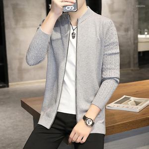 Camiscedores masculinos 2023 Fall Pure Color Cardigan Sweater Casat Korean Slim Men Standneck Knit Fashion Wholesale