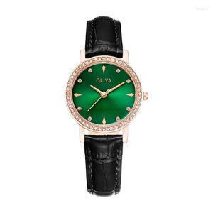 Orologi da polso Oliya Orologio da donna Semplice classico Moda Quadrante piccolo Orologi da donna Cinturino in pelle Regalo da polso al quarzo