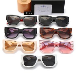 남성용 패션 선글라스 여성 해변 야외 라이딩 편광 UV400 안경은 7color 옵션과 상자로 제공됩니다.