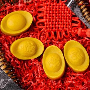 Baking Tools Plastic DIY Mooncake Moulds Gold Ingot Shaped Design Hand Pressure Moon Cake Mold Gadgets For M68E