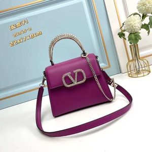 diamond handbag Crystal Wallet Val Diamond Purse v Crystal Wallet Leather Purse Designer bag Valen bags inlaid metal handle semi shaped bag portable shou Z KZAH