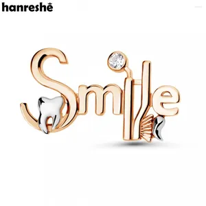 Броши Hanreshe, стоматологическая улыбка, зубная щетка, брошь с кристаллами, булавка, креативные роскошные ювелирные изделия для стоматолога, значок на лацкан, подарки