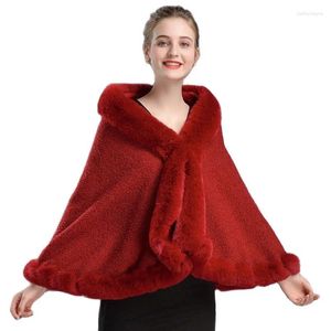 Scarves 2001 European And American Winter Clothing Women Cloaks Imitating Otter Lamb Wool Shawl
