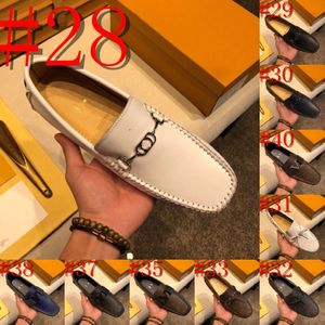 40odel högkvalitativ designer Mens Loafers skor äkta läder casual skor vattentätt plus storlek 38-47 loafers mockasins bekväma män körskor