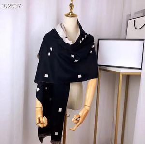 2023 Plaid Scalves Winter Cashmere Scarf High-End Soft Thick Shawl Fashion Men's and Women's Imitation Szie 180*70cm