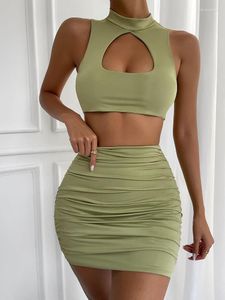 İş elbiseleri masal 2 adet seksi fırfır mini elbise seti 2023 yeşil derin v Top yaz etekleri takım elbise bodycon kadın parti sıkı kısa takım elbise