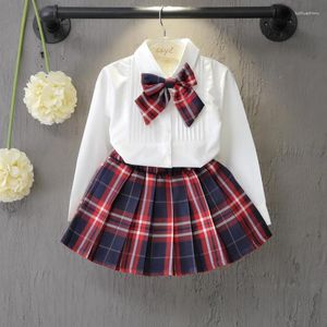 Zestawy odzieży maluch dziewczyna ustawiona strój w stylu college'u wiosna jesień ubrania dla dzieci ubrania biała bluzka plisowana spódnica 2-częściowa
