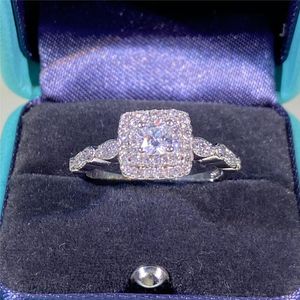 luxury crystal diamond shining designer rings for women girls 925 silver bling stone elegant charm wedding band ring party ewelry