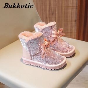 Buty grils snow zima marka mody dla dzieci księżniczka kostka ciepłe futrzane buty maluch uroczy Bowtie brokatowy woda platforma 231121