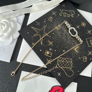 AAAAA Designer biżuteria Naszyjnik dla kobiet biżuteria Matte Złota Naszyjniki w stylu modowym popularne klasyczne markę wybrane prezenty luksusowe prezenty para 47 cm
