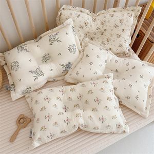 Pillows Baby Pillows Floral Kids Room Decoration Nordic Home Decor 27*45cm Children Sofa Bedding Pillow Throw Cushion Crib Pillow 230422