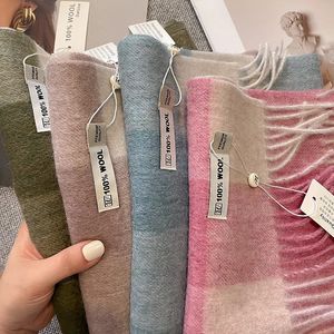 Schals aus 100 % kleiner Wolle mit Karomuster, geeignet für Damenmode, weicher und dicker warmer Winterschal, umwickelt mit Bandagen, Deckenkragen 231122