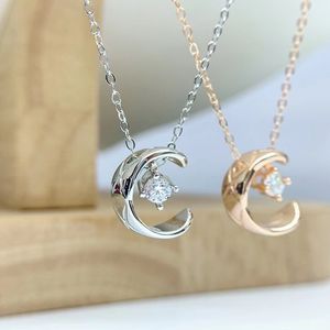 Desinger Pendant Necklaces Shape C Moon Rhinestone Necklace With Logo For Men Women Hip Hop HipHop Jewelry Fashion Gift