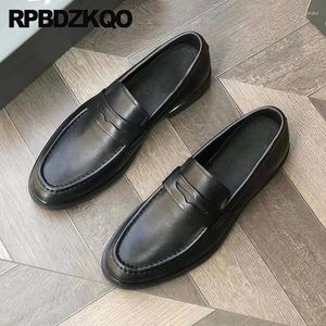 Klänningskor faller Cow Skin Evening Slip on Party Office äkta läderlägenheter Business Comfy Prom Classic Men Round Toe Loafers