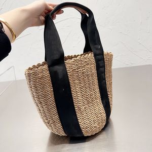 Designer Women's Straw Bucket Bags Lightweight Weekend Handbags Minimalist Casual Tote With Silks And Satins 24CM