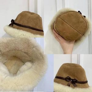 Berets Adult True Fur One Piece Bow Fisherman Hat Outdoor Super Warm Winter Women's