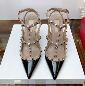 Designer High Heels Pointed Sandals with Rivets Summer Classics V Brand Sexy Thin Heel 6cm 8cm 10cm Black Gold Lichee Pattern Women Wedding Shoes Bag 35-44 warm