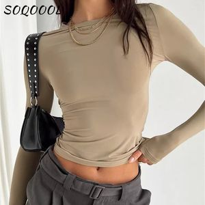 女性用Tシャツ長袖Tシャツ女性春秋のスリムフィットプルオーバーTシャツストリートウェア女性ベーシックティーY2K服クロップトップ230422