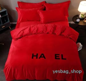 デザイナーファッション寝具セット枕Tabby2pcs掛け布団Setvelvet Duvet Cover Bedシート快適なキングキルトサイズ