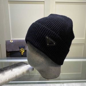 Chapéus de designer de moda de luxo Chapéus de gorro de outono e inverno Caps de malha quente