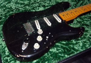 Hot Sell Sell Guitar Custom Shop Signature Relic Strat ospelad! Musikinstrument