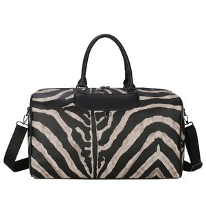 Duffel Bags Grande Carry-on Mala Zebra Padrão Bolsa De Couro Mulheres Saco Duffels Bolsa De Ombro Tote Bags Para Mulheres Mala De Viagem 231122