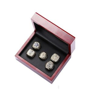 Trzy kamienne pierścienie trzy kamienne pierścienie 5pcs 1971 1977 1992 1993 1995 Cowboys Championship Ring Rozmiar 11 pamiątki mężczyzn Fan Gift Hurtowa dr dhqvb