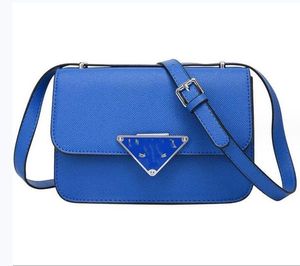 Designerka torba torba luksusowe dziewczęta damskie torby na ramię najwyższą jakość stałej kolorowej torby z łańcuchami Masowa torba czworonożna prawdziwa klamra pickup duża pojemność 635