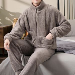 Indumenti da notte da uomo Inverno addensato peluche Velluto corallo Pigiama da uomo Flanella Cerniera Sport Abbigliamento da casa Tenere al caldo Vestito a due pezzi 231122