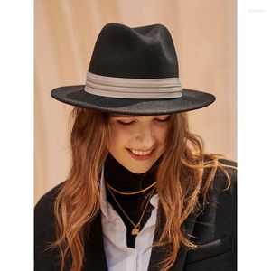 Stingy Brim Hats British Style Jazz Hat For Women Autumn And Winter Simple Flat-edge 95% Wool Felt Unisex Street Party Cowboy